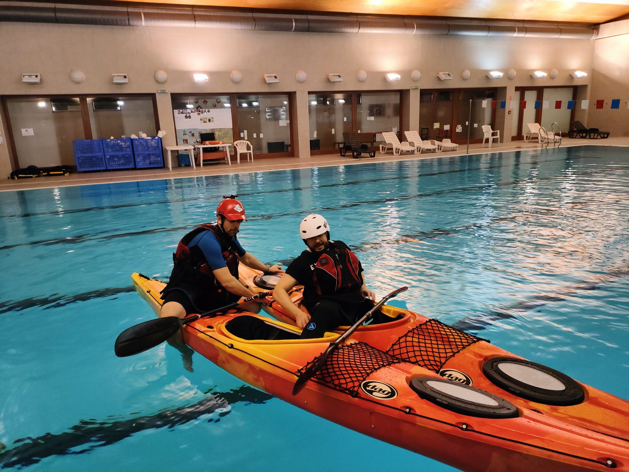 oplus_0 2026. MEDENCÉS EGYÉNI TENGERIKAJAKOS KÉPZÉS, MAGÁNÓRA dráva