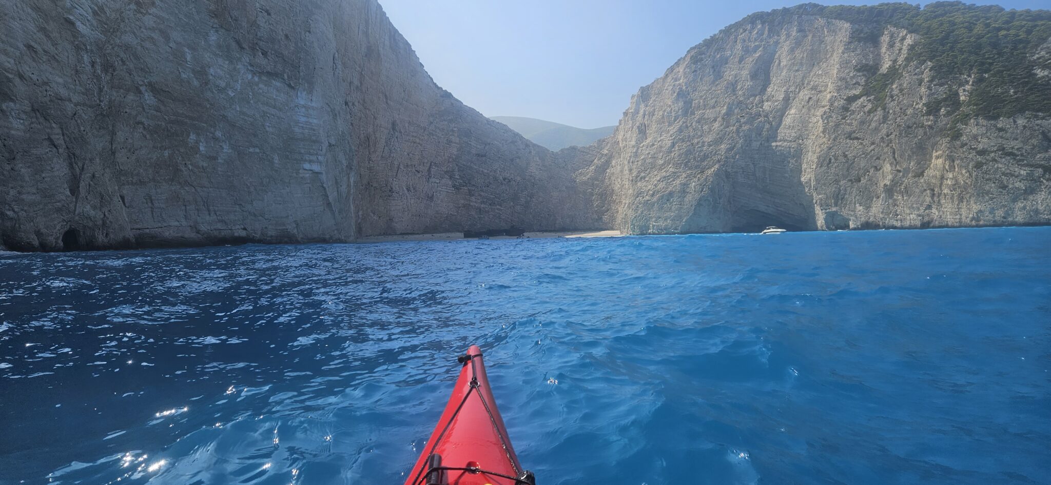 20230819_105414 2026.08.21-26: Zakynthos körülevezése: Tengerikajakos Expedíció a Paradicsomban dráva
