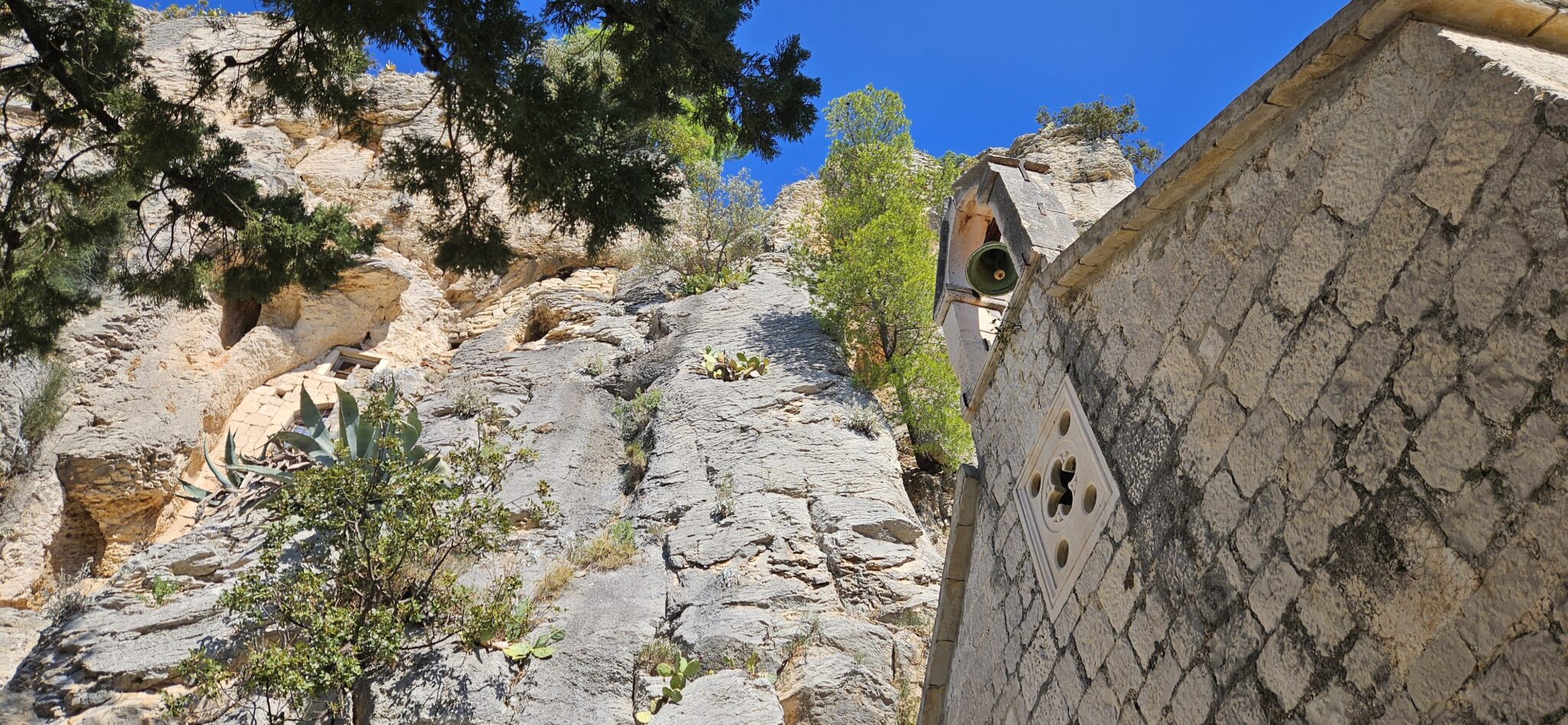 20251014_120053 2026.10.19-24: Dalmácia őszi Love Tour 2026: Trogir, szigetek, városok! szentendre