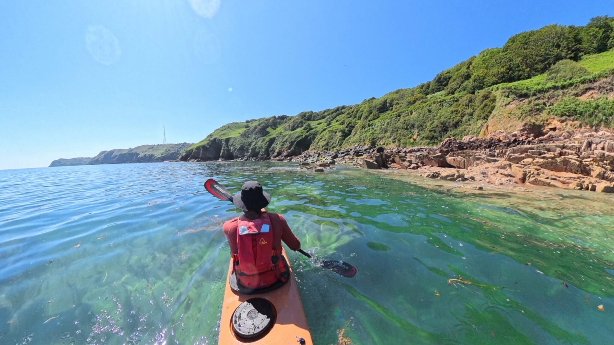 ClearWater 2026.07.12-16: Jersey & Sark – Árapály, Áramlás, Óceáni kajakozás tengerikajakos képzés