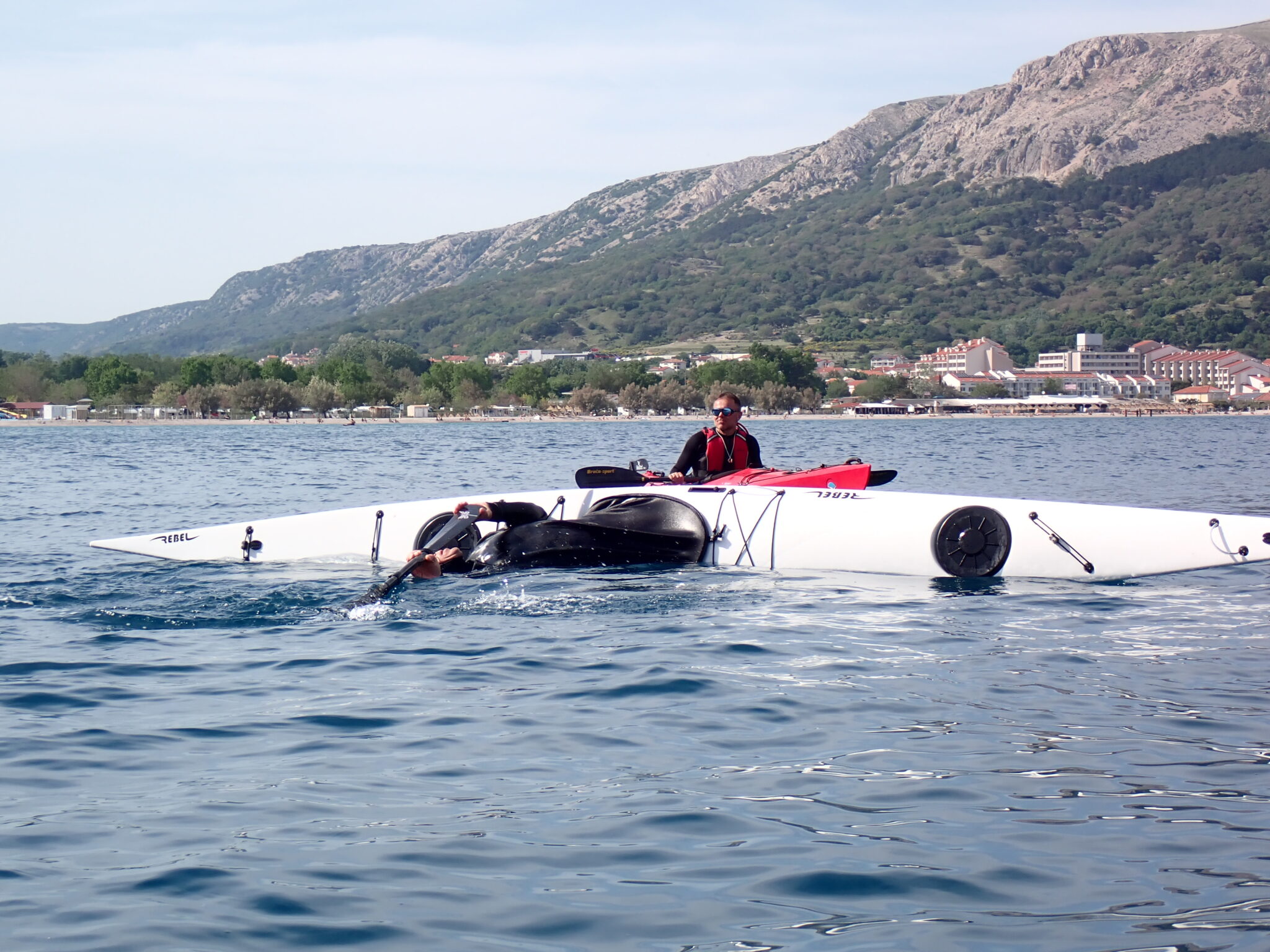 P5033220 2026.05.08-12: Tengerikajakos Képzés: Baska, Krk sziget írország