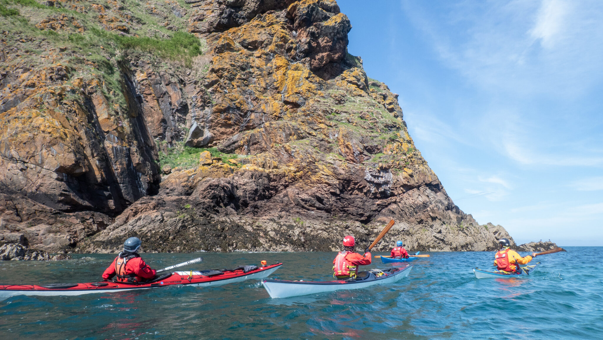 P5130010 2026.07.12-16: Jersey & Sark – Árapály, Áramlás, Óceáni kajakozás tengerikajakos képzés