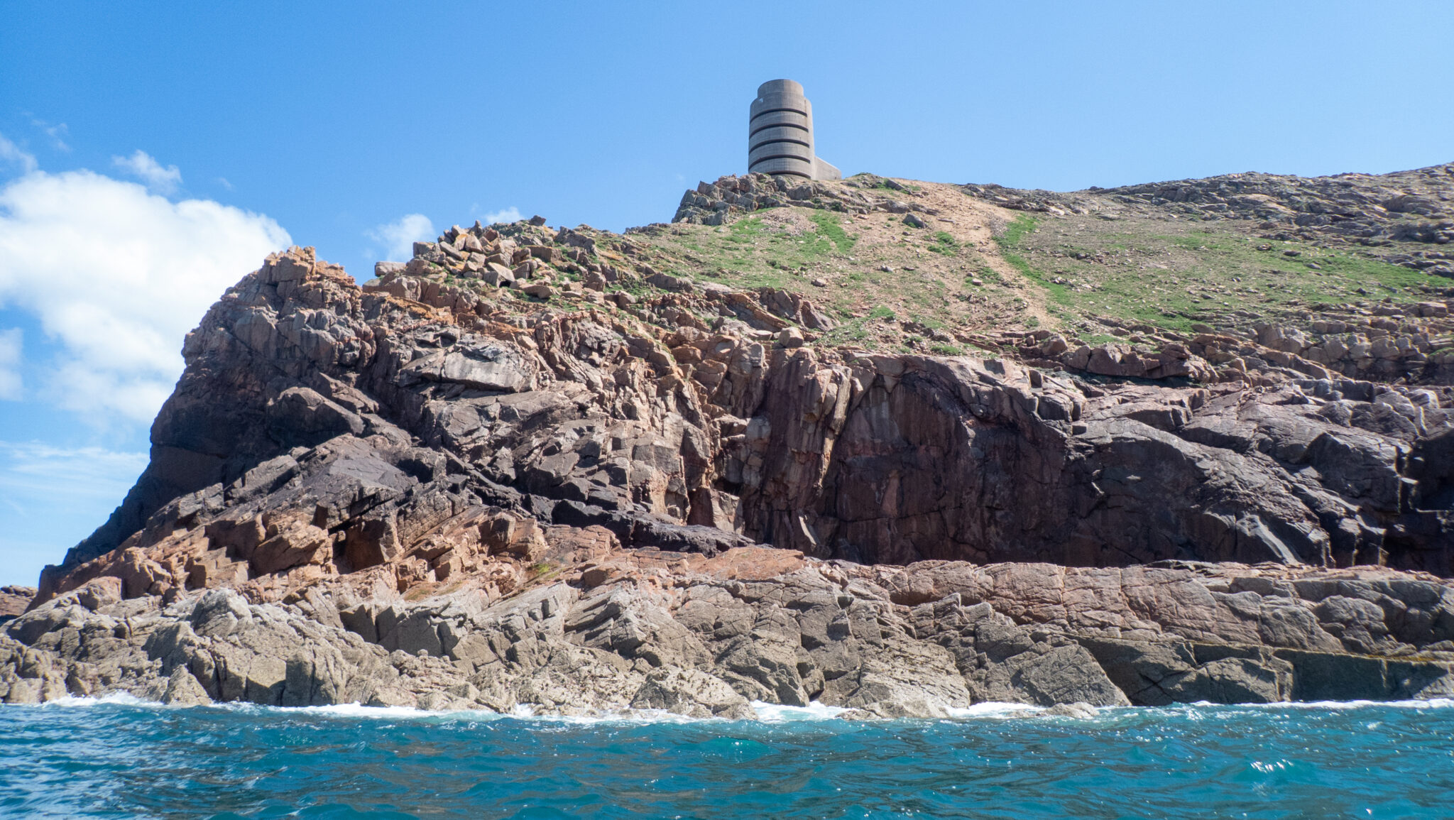 P5130056 2026.07.12-16: Jersey & Sark – Árapály, Áramlás, Óceáni kajakozás tengerikajakos képzés